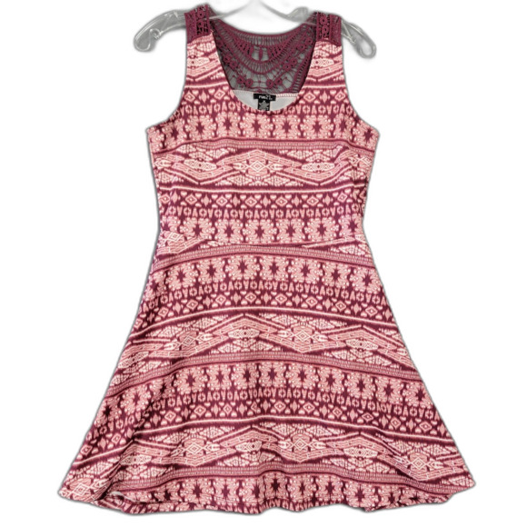 rue21 Pink Mini Dress Stretch Preppy Crochet Sleeveless Scoop Neck Womens Size M - Picture 1 of 9